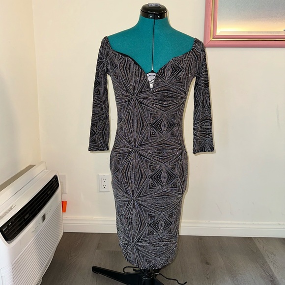 Iris Black/Silver/Gold stretch dress - Picture 1 of 3